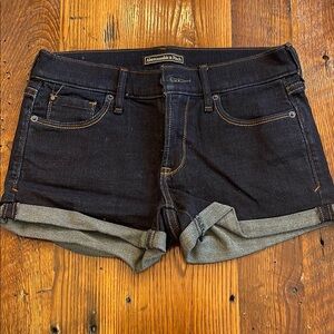 Abercrombie & Fitch Women's Denim Shorts size 25